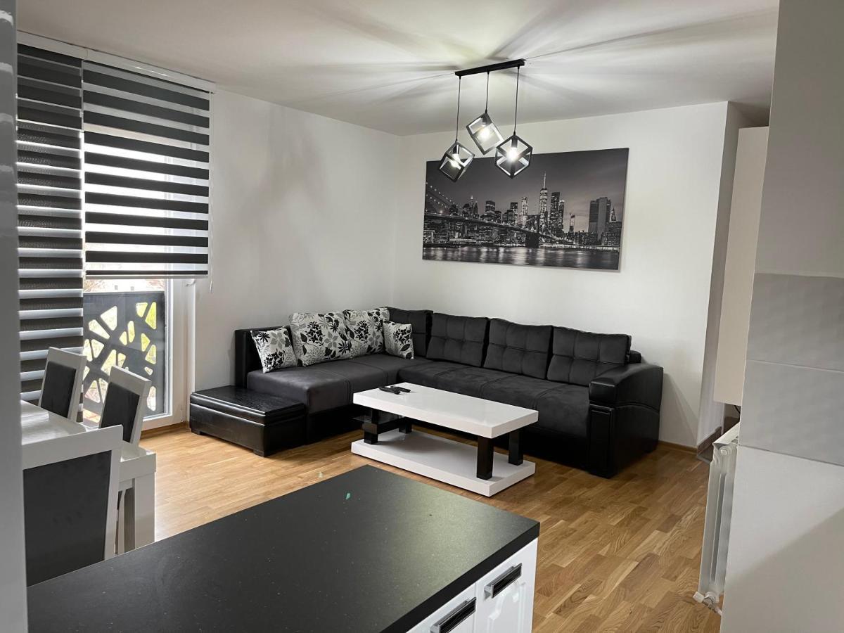 Royal Residence Apartmani 2 Pančevo Εξωτερικό φωτογραφία